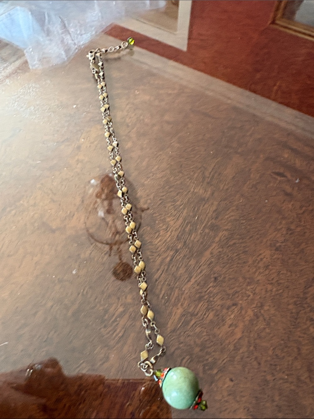 Vintage Green Bead Pendant Necklace - Women Jewelry